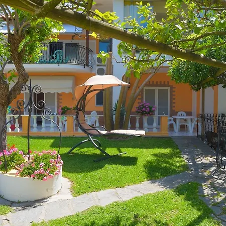 게스트하우스 Ischia Dream Sunset 3*
