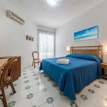 Konukevi Ischia Dream Sunset 3*